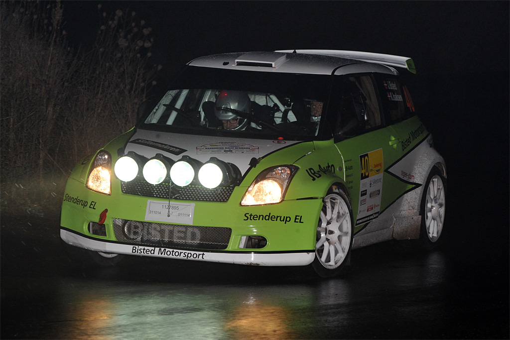 Det var kun hastighedsprøverne i fredag aftens mørke, Jesper Bisted og hans co-driver Karsten Isaksen fik lov til at opleve ved DM-finalen i rally
